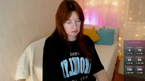 Snapshot of sugar_desire chatting on 12.28.24 Instagram faroffland online show from 12.28.24