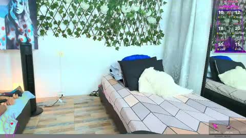 Snapshot of sugar_mom3 chatting on 05.12.26 nancy online show from 05.12.26