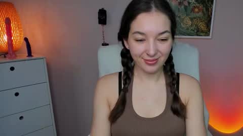 Megan online show from 09.15.25