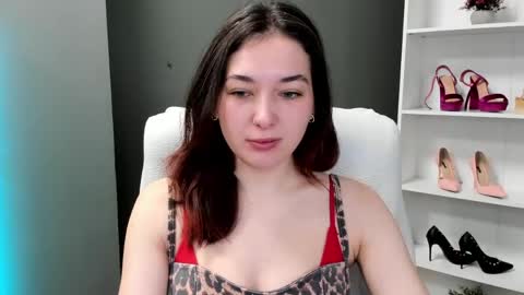 Snapshot of sugar_xmegan chatting on 05.01.26 Megan online show from 05.01.26