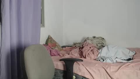 sour candy online show from 12.18.25