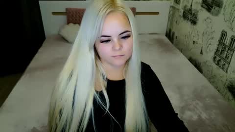 Snapshot of sugarkissx chatting on 10.09.25 sugarkissx online show from 10.09.25