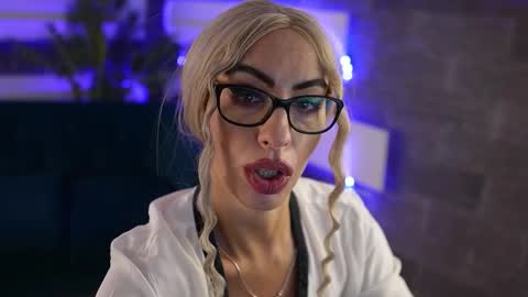 Sugar online show from 10.05.25