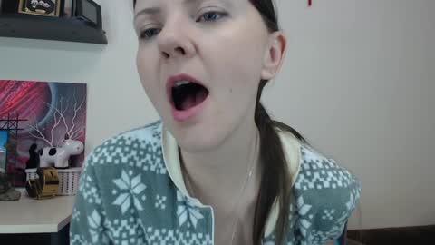 Snapshot of sugartati chatting on 12.20.24 SugarTati online show from 12.20.24