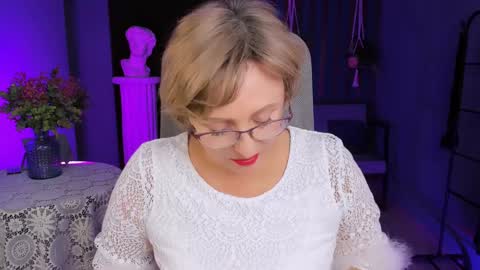 Snapshot of sugarvi chatting on 01.09.25 Vivien online show from 01.09.25