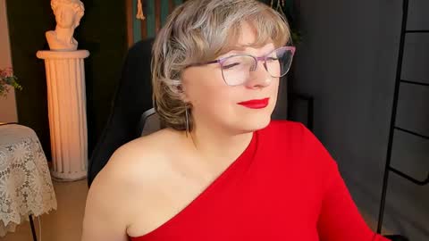 Snapshot of sugarvi chatting on 01.22.25 Vivien online show from 01.22.25