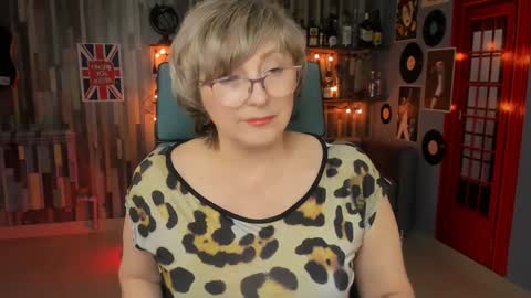 Snapshot of sugarvi chatting on 01.26.25 Vivien online show from 01.26.25