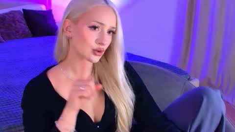 sugarwhisper online show from 09.10.25