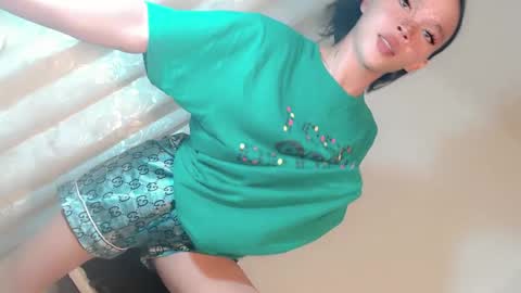 LoveSugar online show from 01.07.25