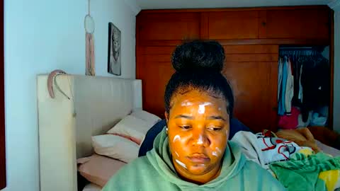 Cami   Back in 2 hours online show from 10.12.25