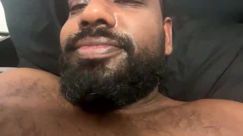 Snapshot of suggnight chatting on 11.23.25 Let me be your knight that saves you online show from 11.23.25