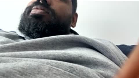 Snapshot of suggnight chatting on 12.14.25 Let me be your knight that saves you online show from 12.14.25