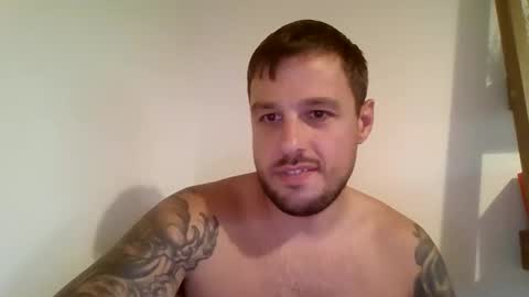 Snapshot of suggs124 chatting on 09.16.25 suggs124 online show from 09.16.25