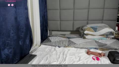 suhaila_suu online show from 10.19.25