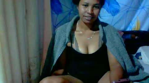 Snapshot of sukietalore chatting on 05.22.26 SukieTalore online show from 05.22.26
