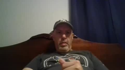 Snapshot of sullydog48 chatting on 10.02.25 Sully online show from 10.02.25