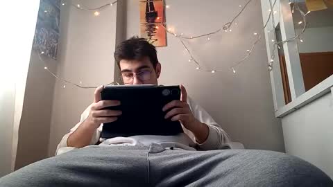 Niko online show from 10.30.25