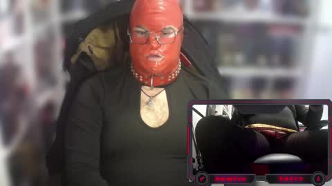 Sumisolatex online show from 02.06.25