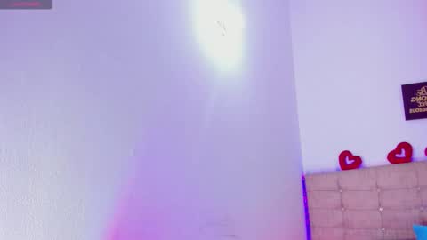 summer_girls01 online show from 11.16.25