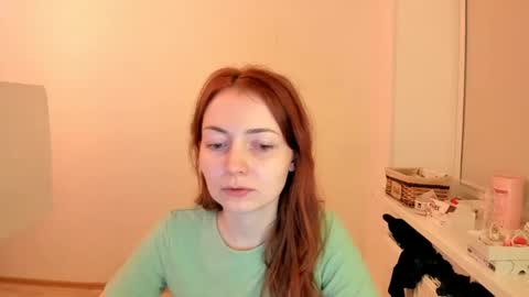 Summer Preston online show from 01.02.25