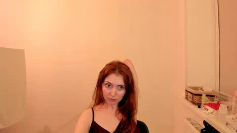 Summer Preston online show from 02.10.25