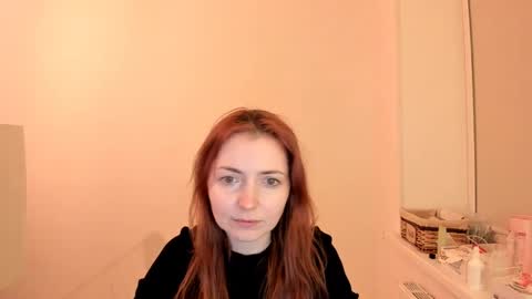 Summer Preston online show from 03.05.25