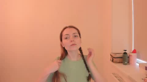 Snapshot of summer_preston chatting on 04.25.26 Summer Preston online show from 04.25.26