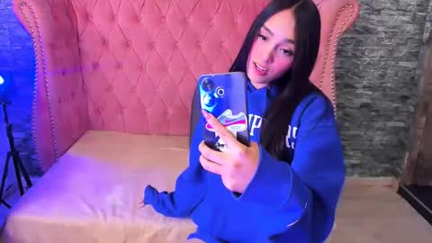 Summer And Erick online show from 12.23.24