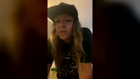 Snapshot of summerv91 chatting on 07.16.26 summerv91 online show from 07.16.26