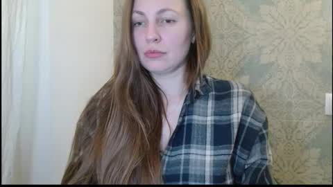 Snapshot of sun__shadow chatting on 10.20.25 sun__shadow online show from 10.20.25