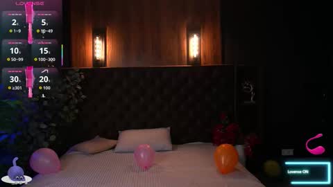 Snapshot of sun_kitty_ chatting on 11.15.25 Alisa online show from 11.15.25