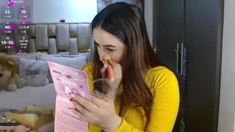 Snapshot of sunflower_dance chatting on 02.25.26 Jeraldine online show from 02.25.26