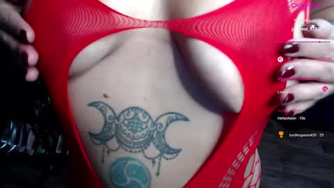 Sunni Knight online show from 10.05.25