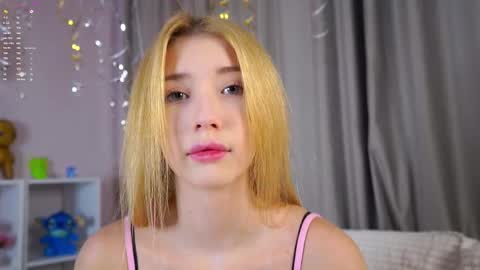 Lily online show from 01.17.26