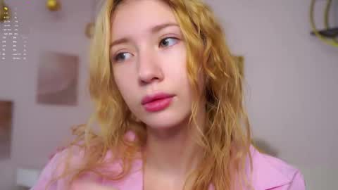 Lily online show from 02.15.26