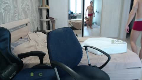 Snapshot of sunny1girl chatting on 01.13.25 Alice and Sergey online show from 01.13.25
