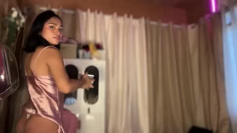 Snapshot of sunny_angelx chatting on 10.19.25 ANGEL-DONT FORGET TO THUMBS UP AND FOLLOW online show from 10.19.25