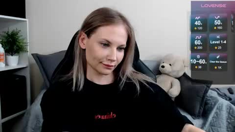 Naomi online show from 06.23.26
