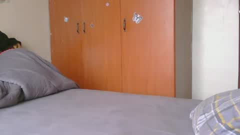 Snapshot of sunny_kitty25 chatting on 06.24.26 Sunny kitty25 online show from 06.24.26