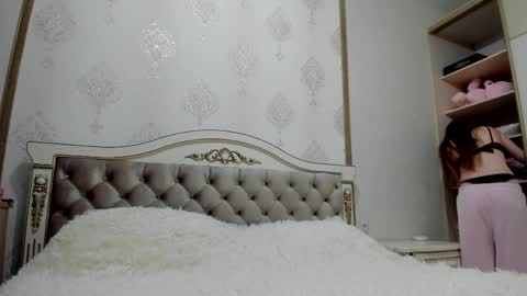 Vanessa online show from 04.03.26