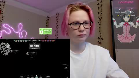 Snapshot of sunny_mood chatting on 02.16.25 sunny mood online show from 02.16.25