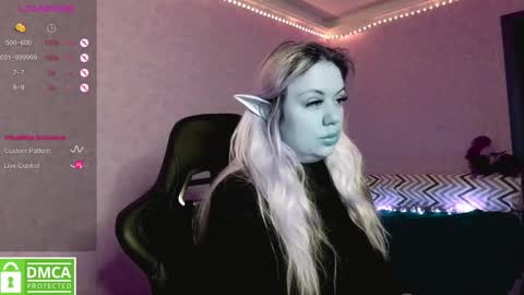 Snapshot of sunny_mood chatting on 02.27.25 sunny mood online show from 02.27.25