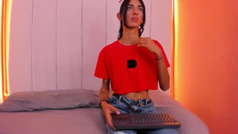 Snapshot of sunny_os chatting on 01.13.26 Sunny online show from 01.13.26