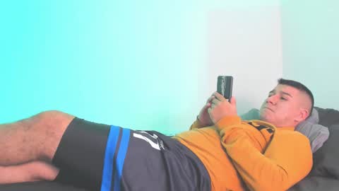 Snapshot of sunnyandevan chatting on 10.05.25 Christian Vanessa online show from 10.05.25