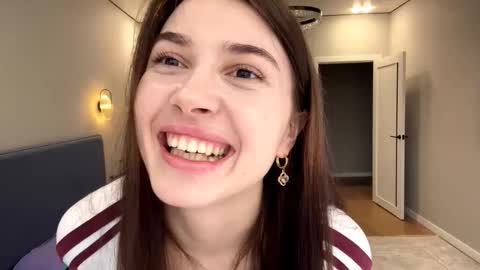 Christina online show from 12.03.25