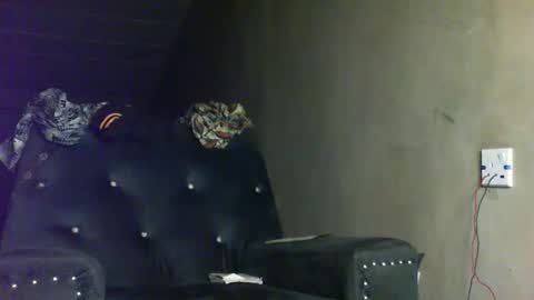 Sunnyblack2 online show from 09.28.25