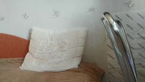 Alina   Streams Mon to Fri online show from 01.21.25