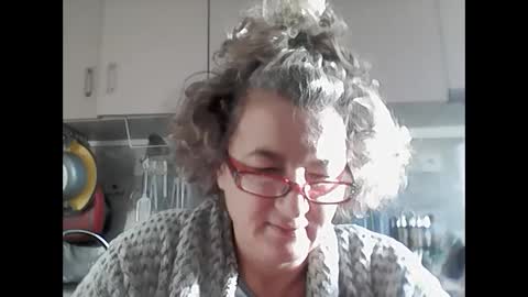 sunnylarrah11 online show from 09.26.25