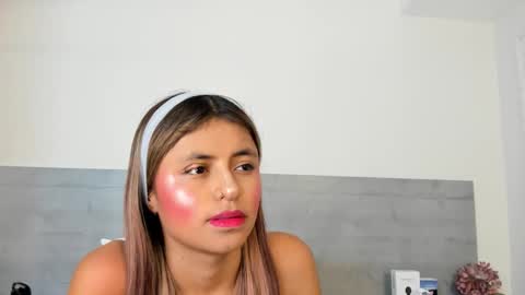 sunnywhitee online show from 01.31.26