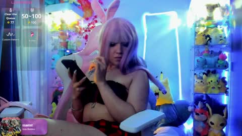 Snapshot of sunofureku_melody chatting on 12.11.24 RAVENCLAU GIRL online show from 12.11.24